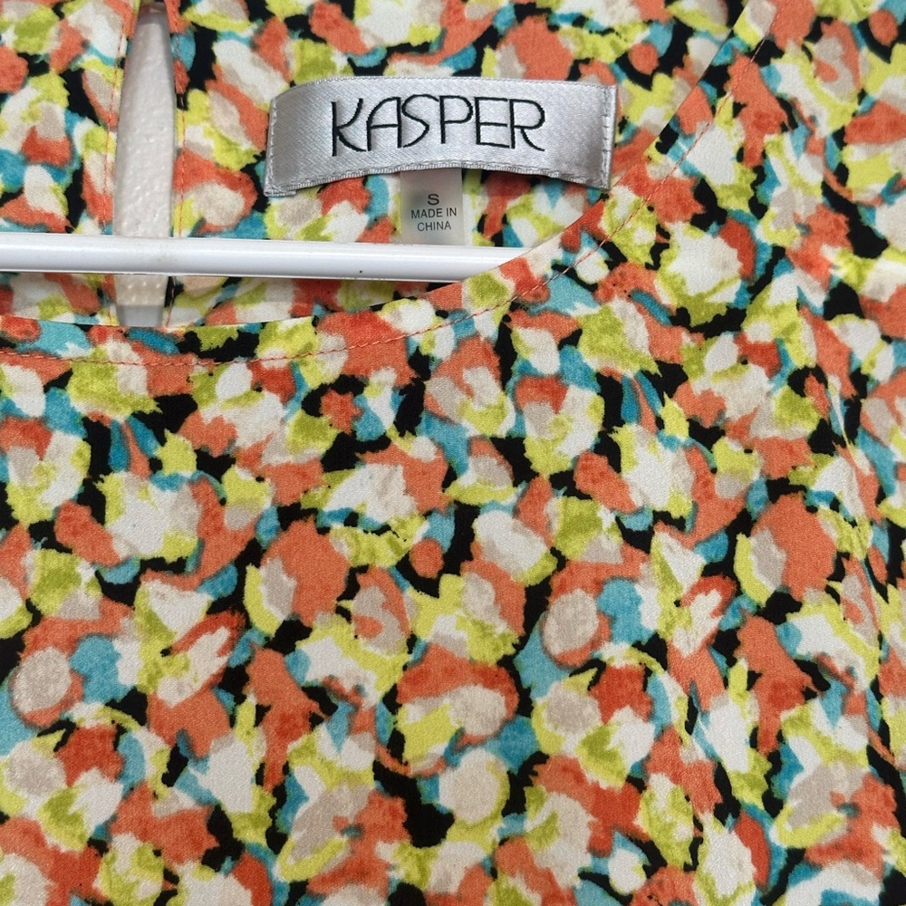 Kasper Multicolor Abstract Floral Bell Sleeve Blouse NWOT • Statement • Size S - Picture 6 of 9